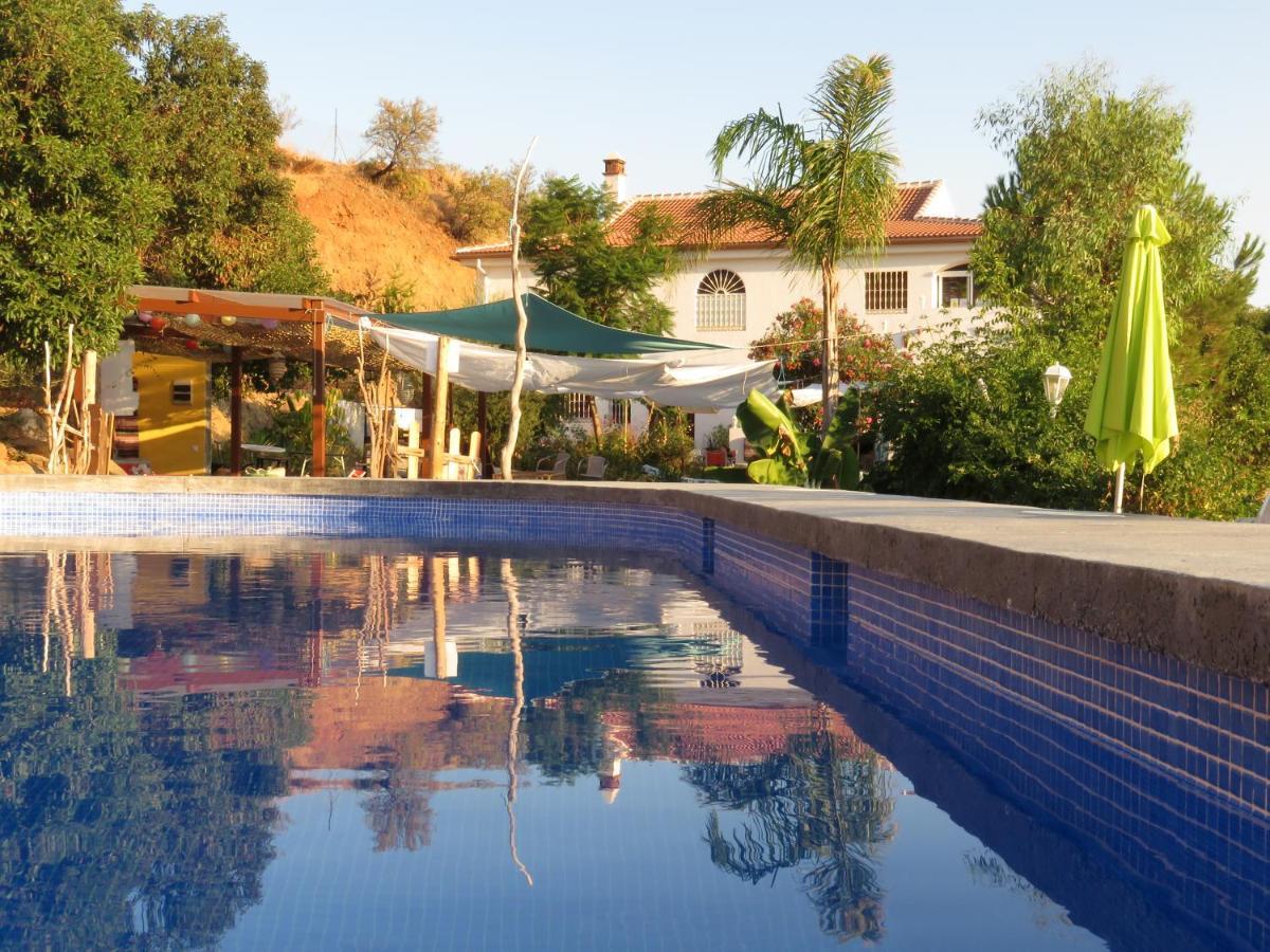 Nido Aguila Blanca Aparthotel Guaro Bagian luar foto