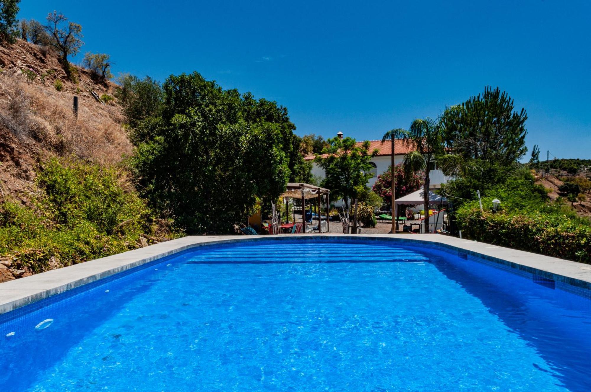 Nido Aguila Blanca Aparthotel Guaro Bagian luar foto