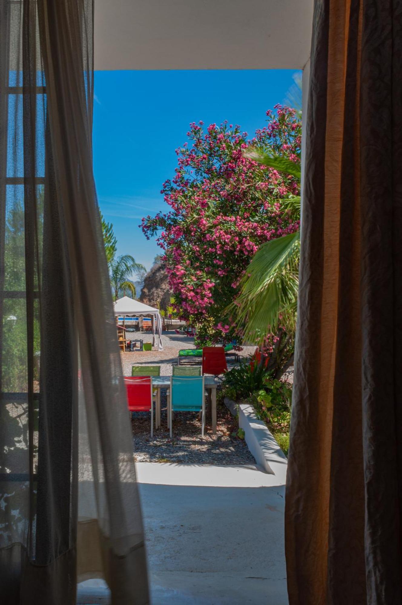 Nido Aguila Blanca Aparthotel Guaro Bagian luar foto