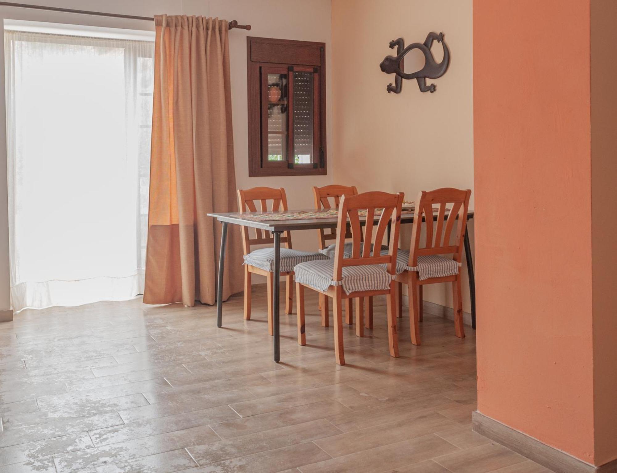 Nido Aguila Blanca Aparthotel Guaro Bagian luar foto